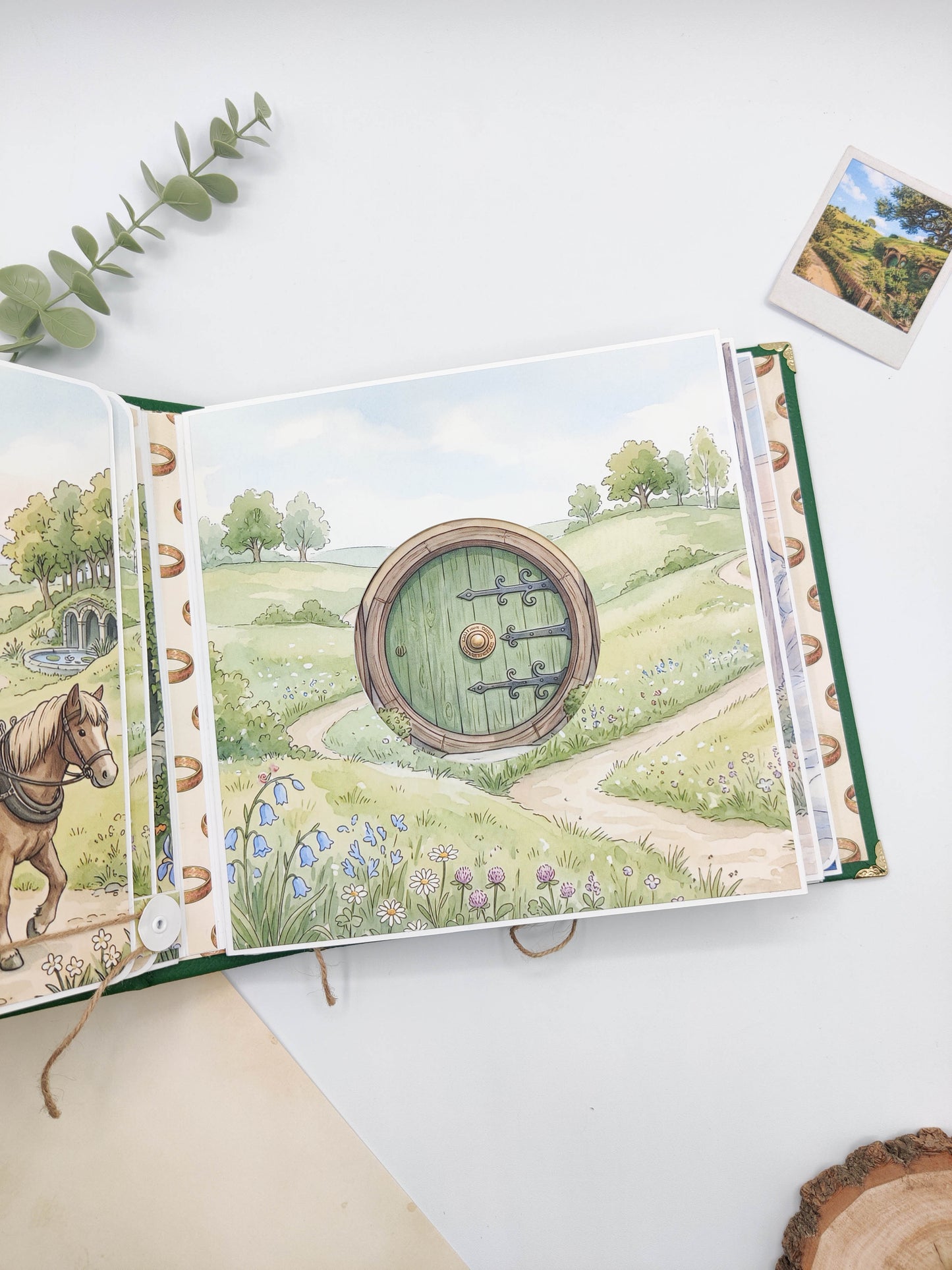 Álbum de fotos artesanal inspirado en El Señor de los Anillos y El Hobbit