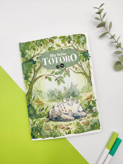 Cuaderno grapado - Totoro
