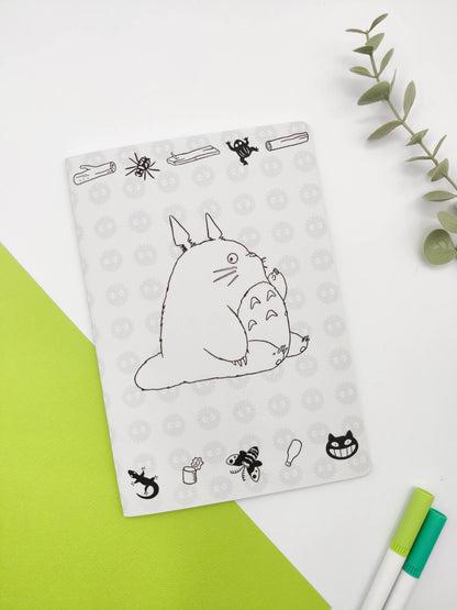 Cuaderno grapado - Totoro gris